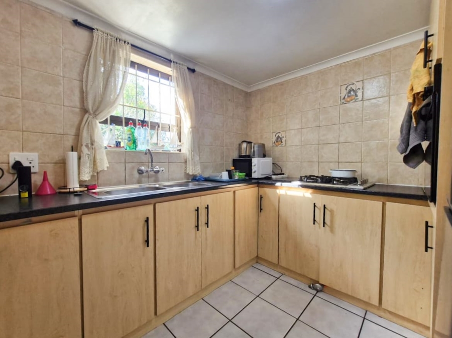 2 Bedroom Property for Sale in Protea Village Western Cape